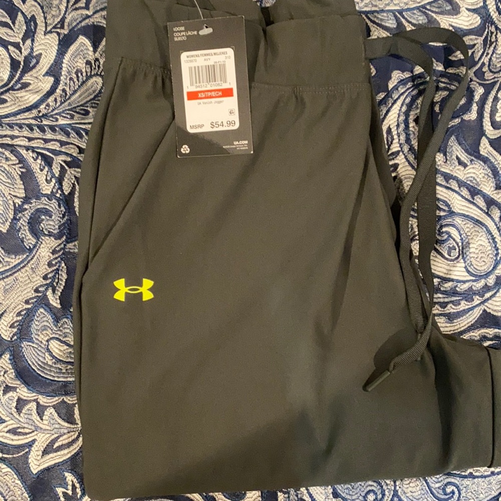 Loose underarmour vanish jogger